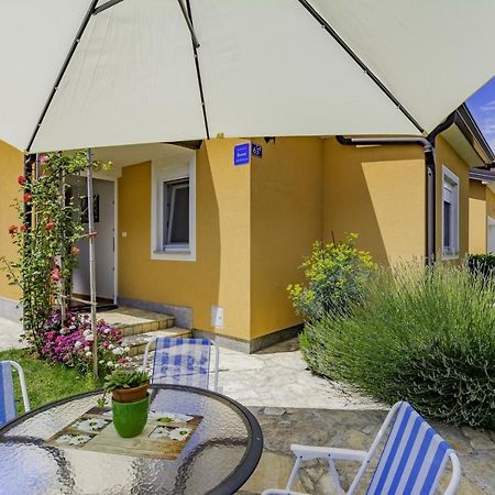 Bozica House With Apartment Umag Exterior foto